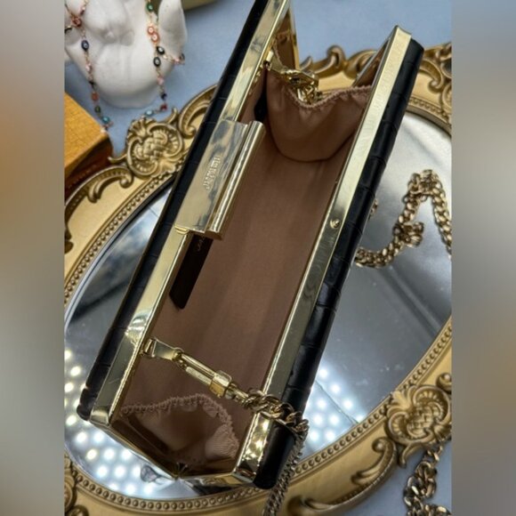 🆕 JASON WU 🧿 NWOT Black Croc Embossed Leather Clutch, with Gold Chain Strap - Picture 14 of 16